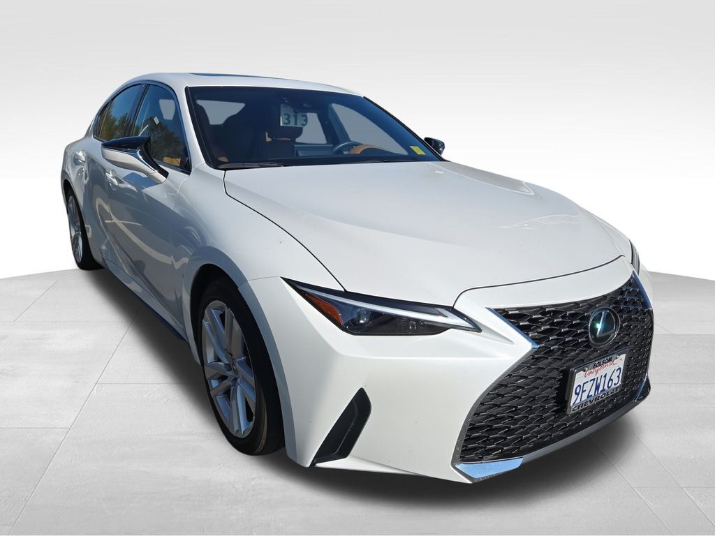 2023 LEXUS IS