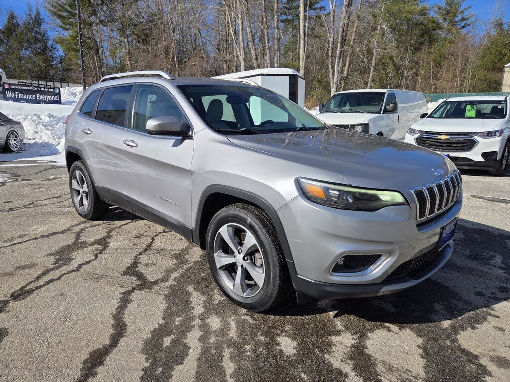 2019 JEEP Cherokee