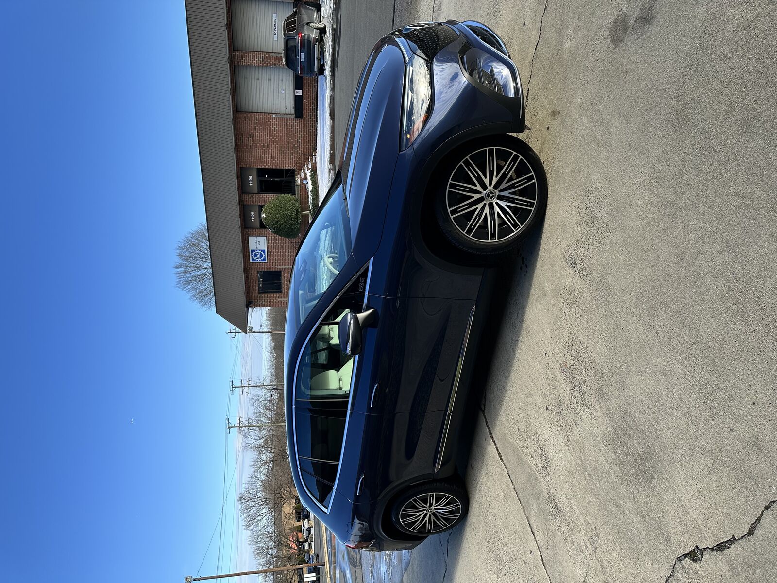 2024 MERCEDES-BENZ EQE-Class SUV