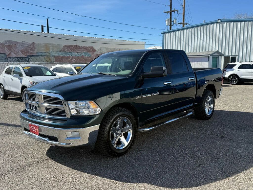 2011 DODGE Ram