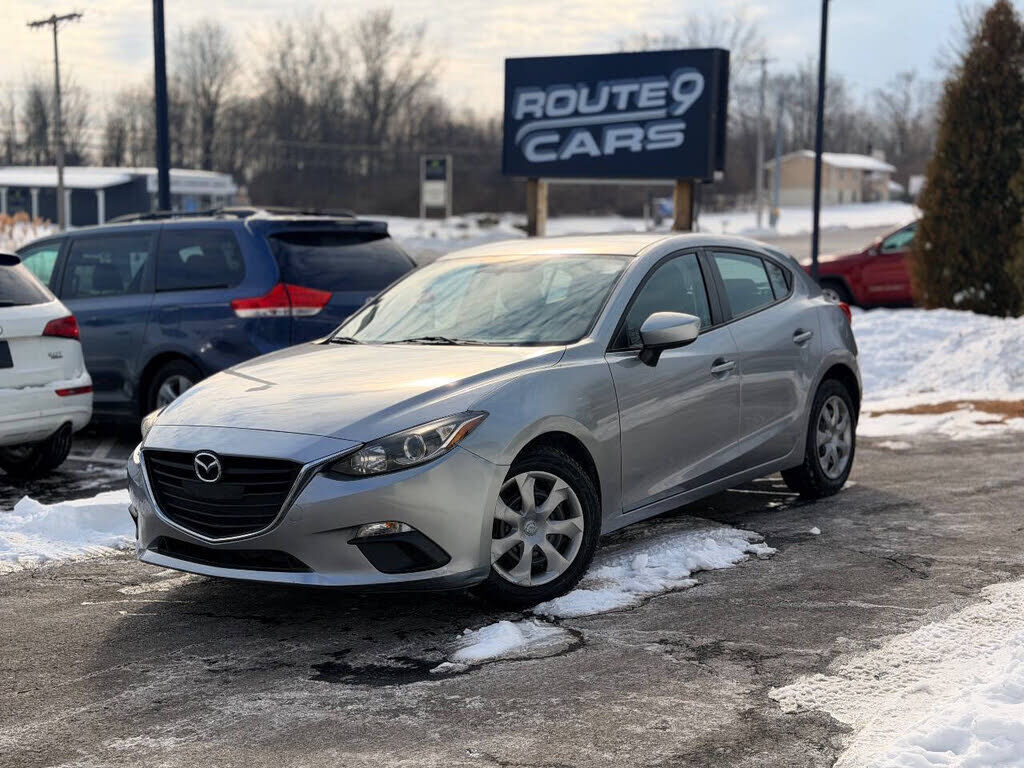 2016 MAZDA Mazda3