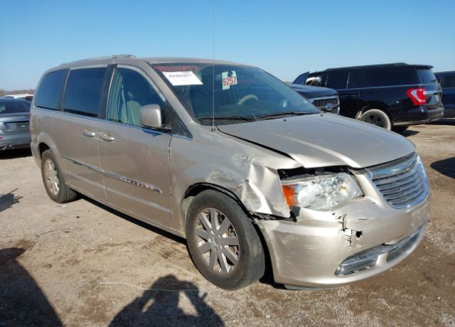2015 CHRYSLER Town and Country