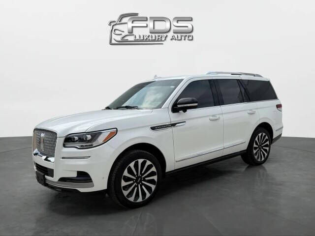 2024 LINCOLN Navigator