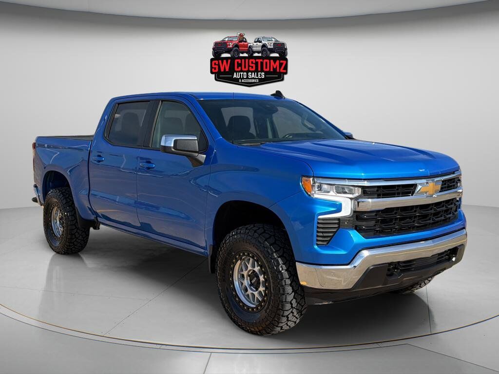 2025 CHEVROLET Silverado