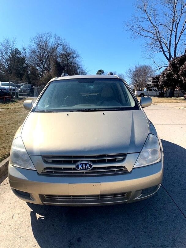 2008 KIA Sedona