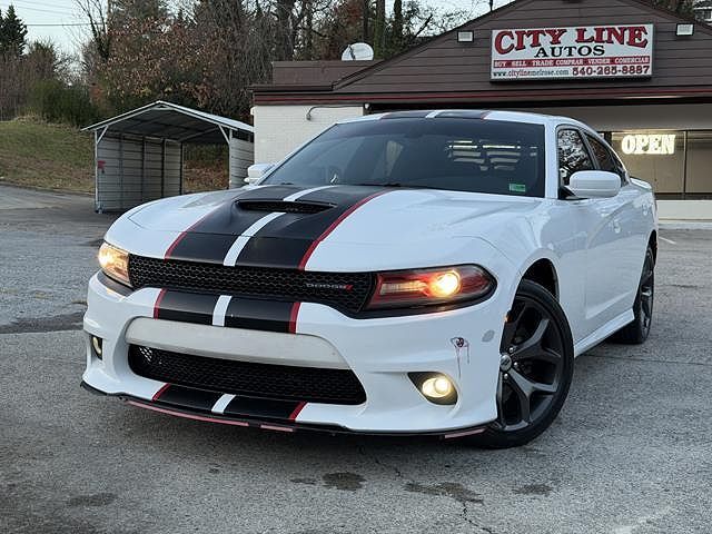 2019 DODGE Charger
