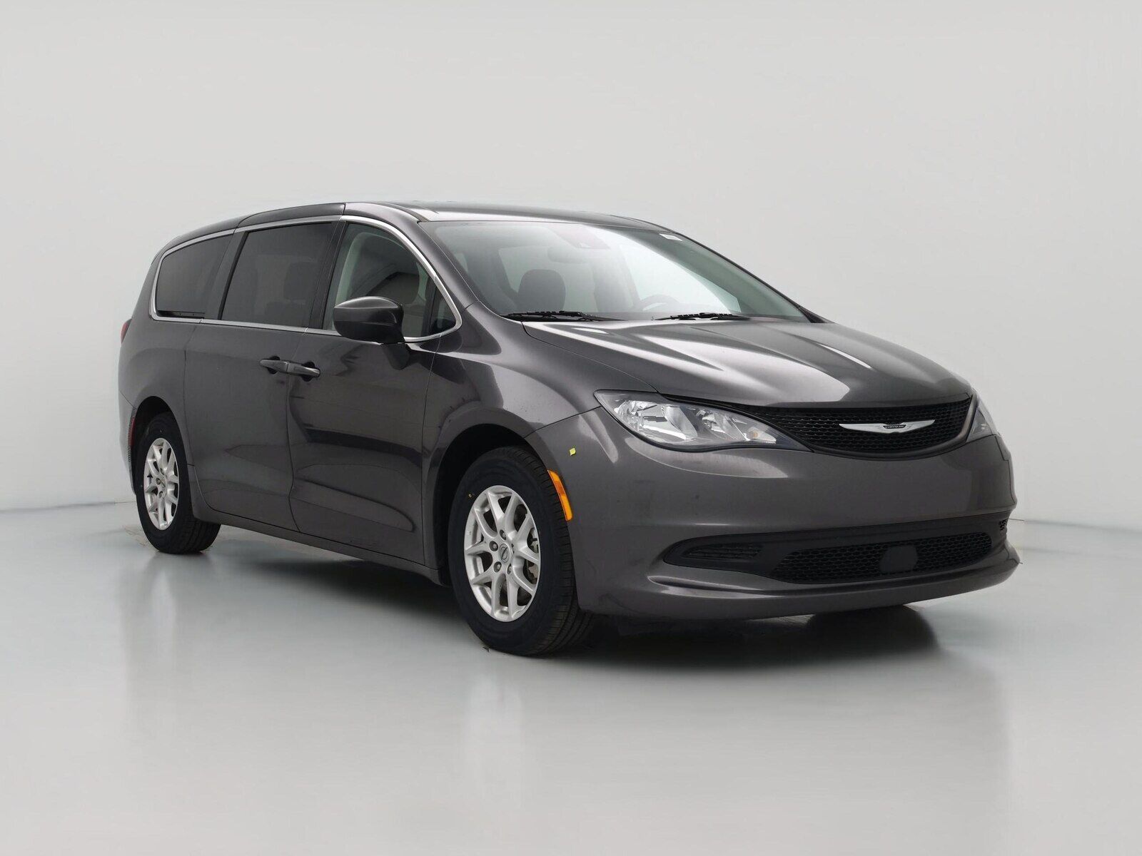 2023 CHRYSLER Voyager