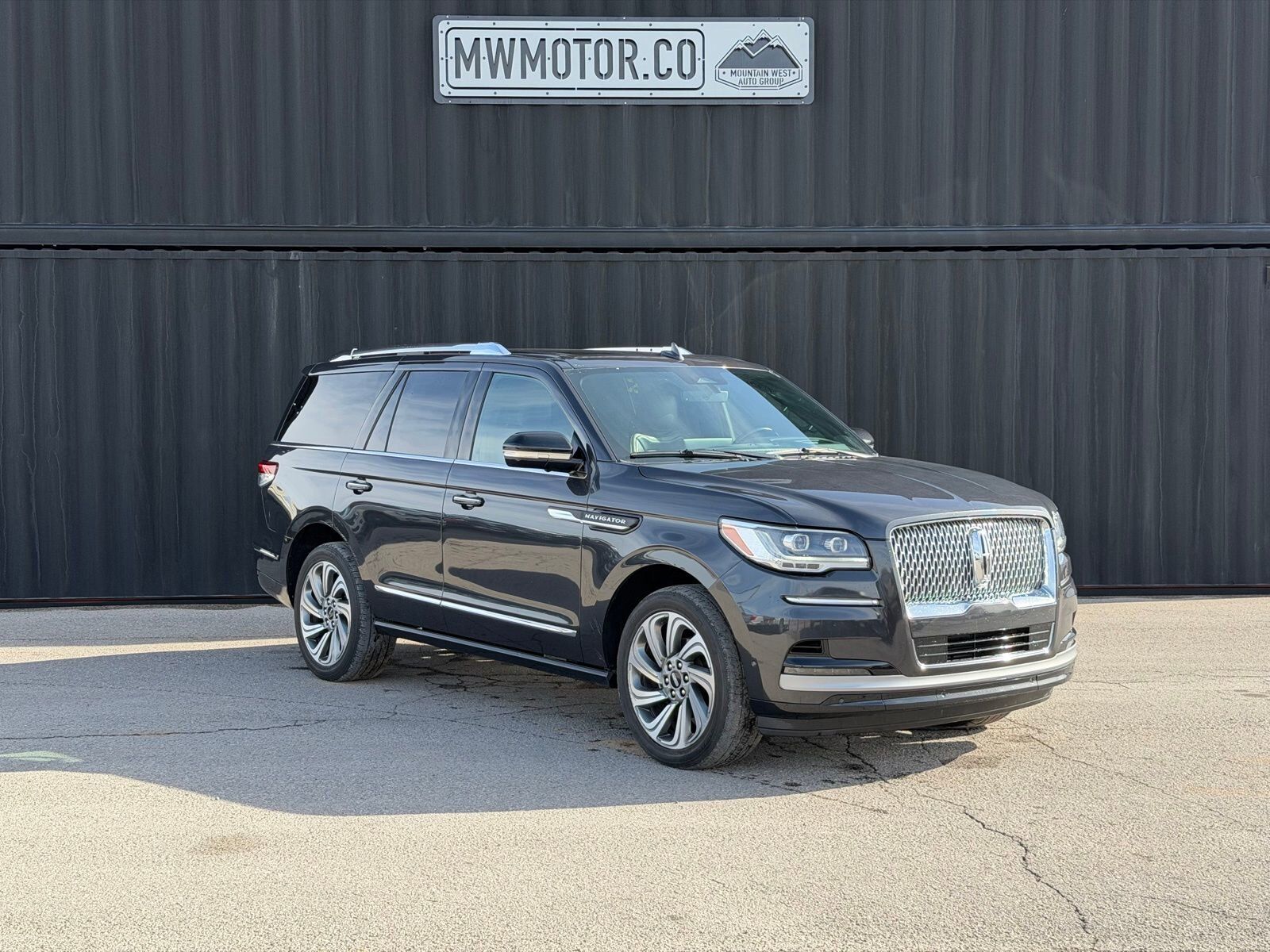 2023 LINCOLN Navigator