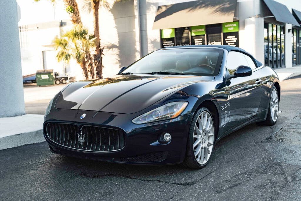 2011 MASERATI Granturismo