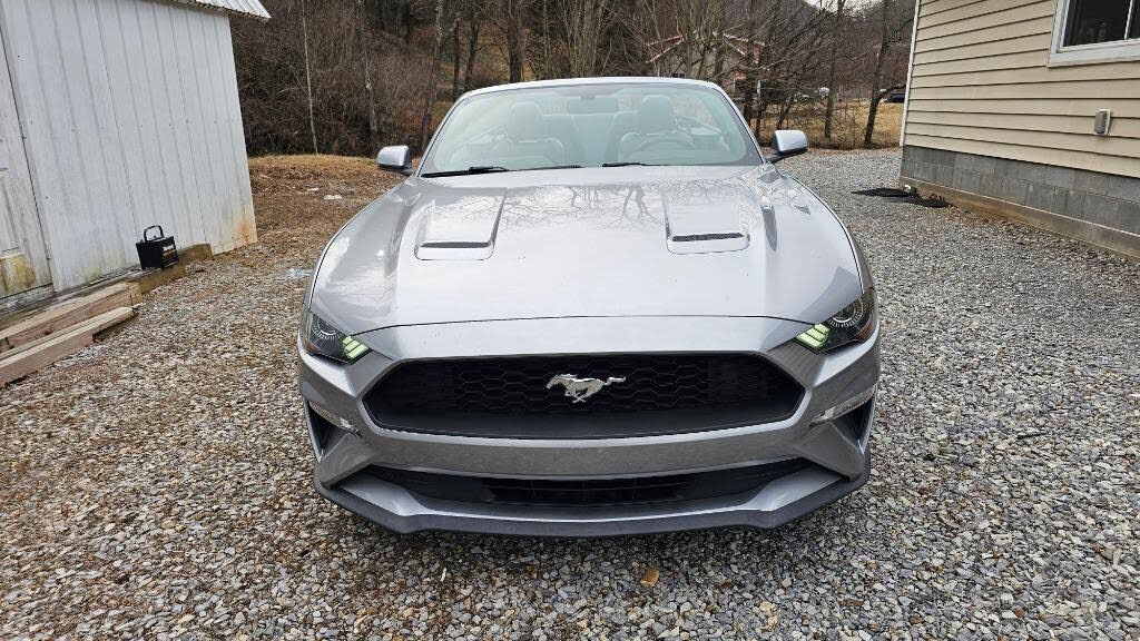 2020 FORD Mustang