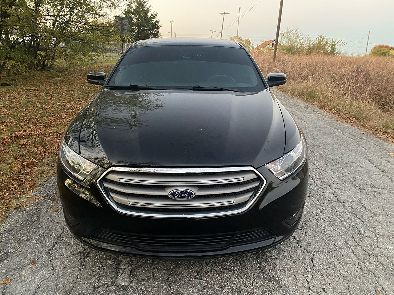 2017 FORD Taurus