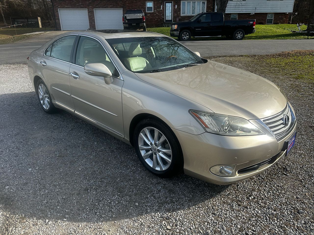 2011 LEXUS ES