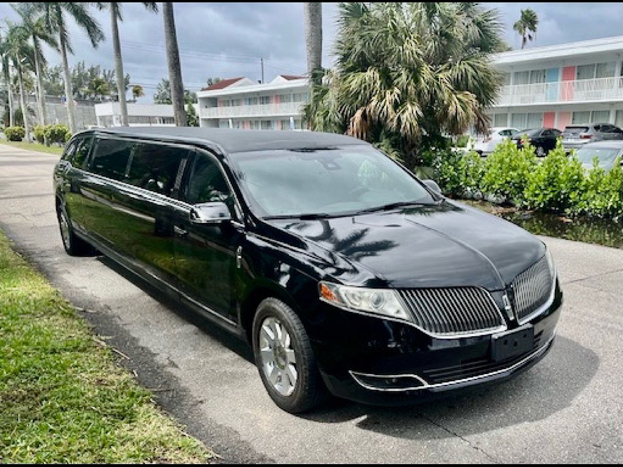 Lincoln MKT