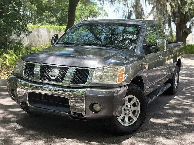 2004 NISSAN Titan