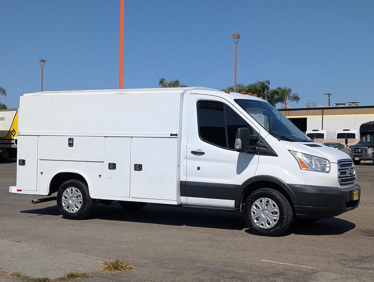 2017 FORD Transit