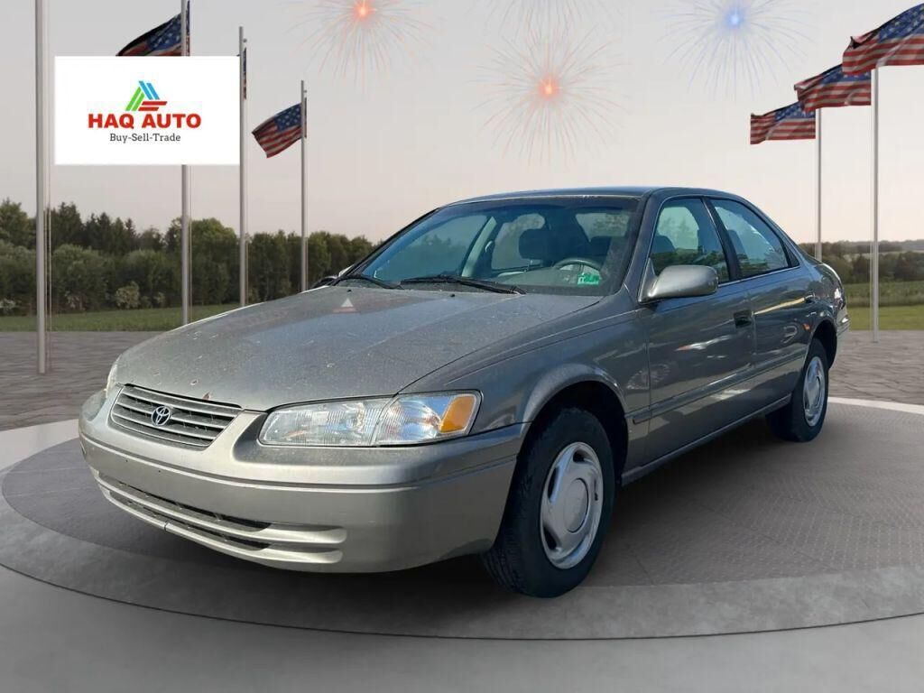 1999 TOYOTA Camry