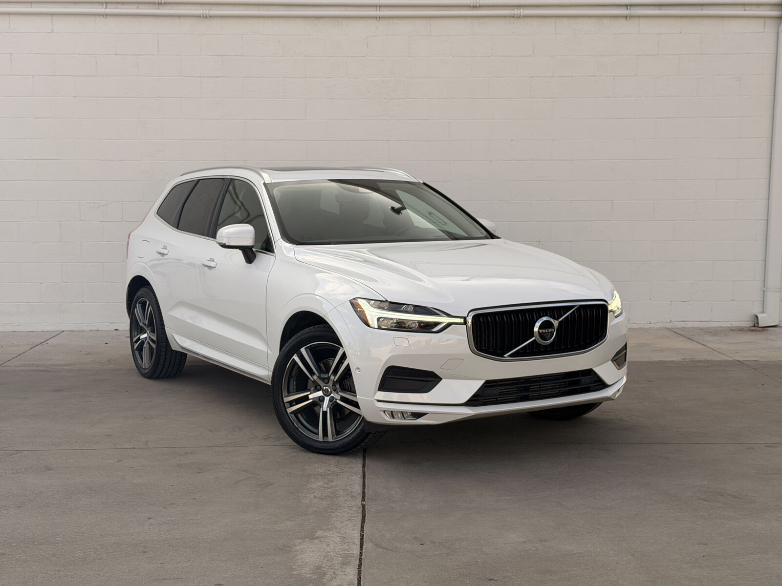 2019 VOLVO XC60