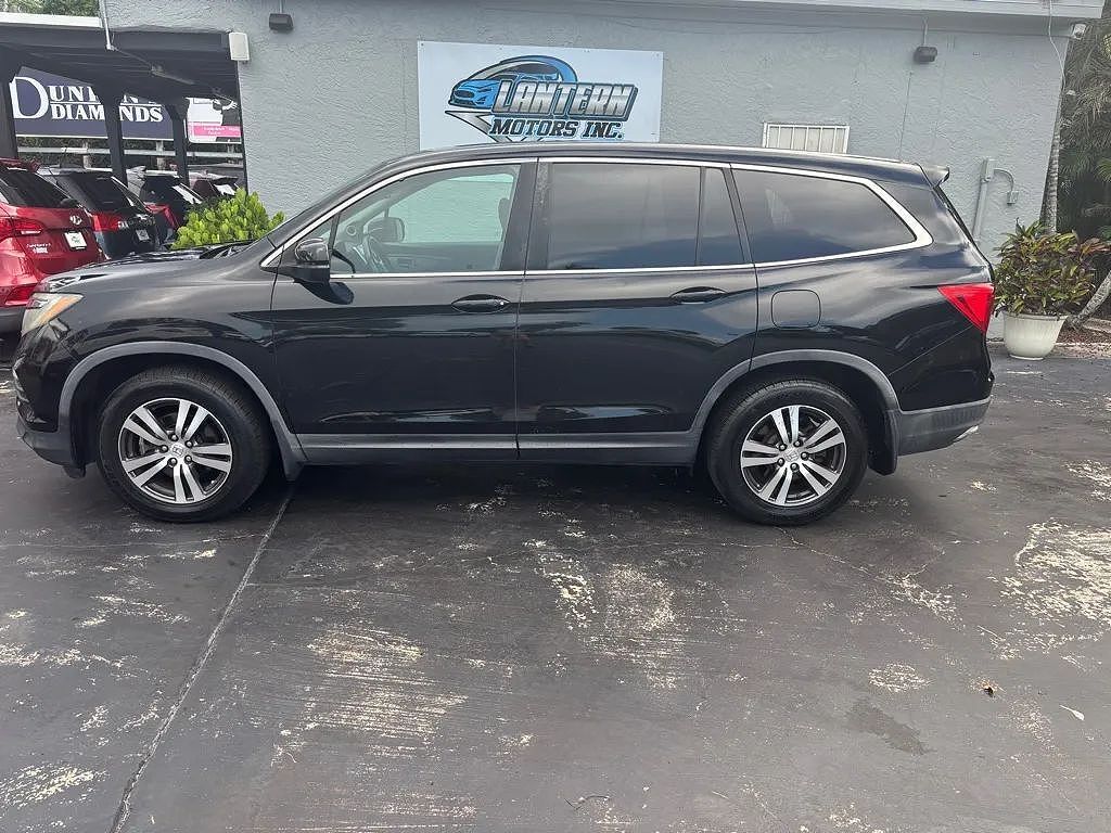 2017 HONDA Pilot