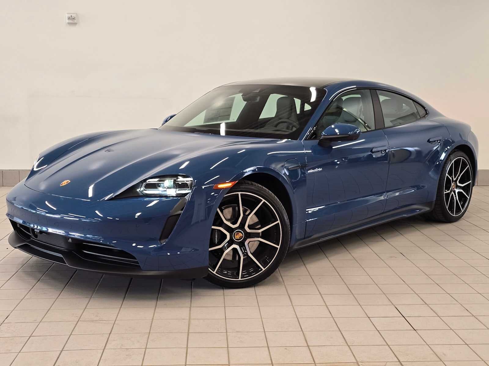 2023 PORSCHE Taycan