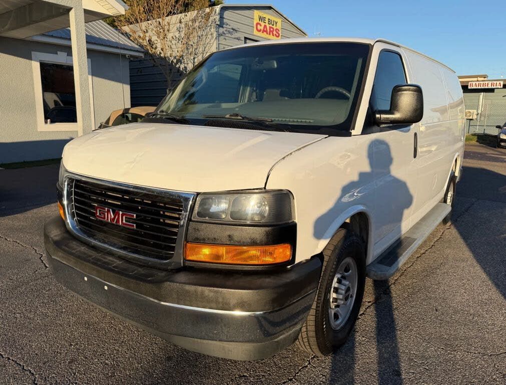 2018 GMC Savana