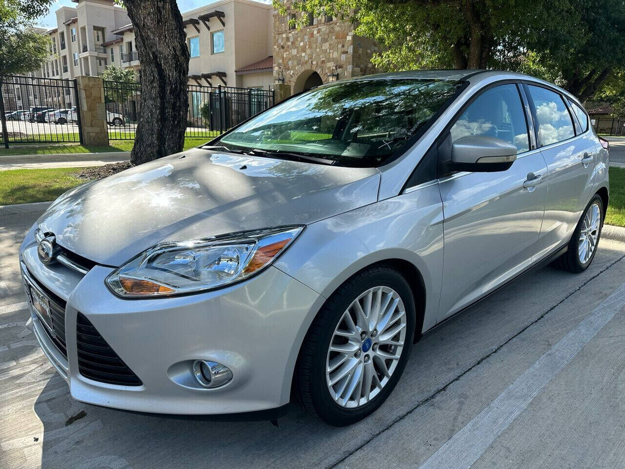 2012 FORD Focus
