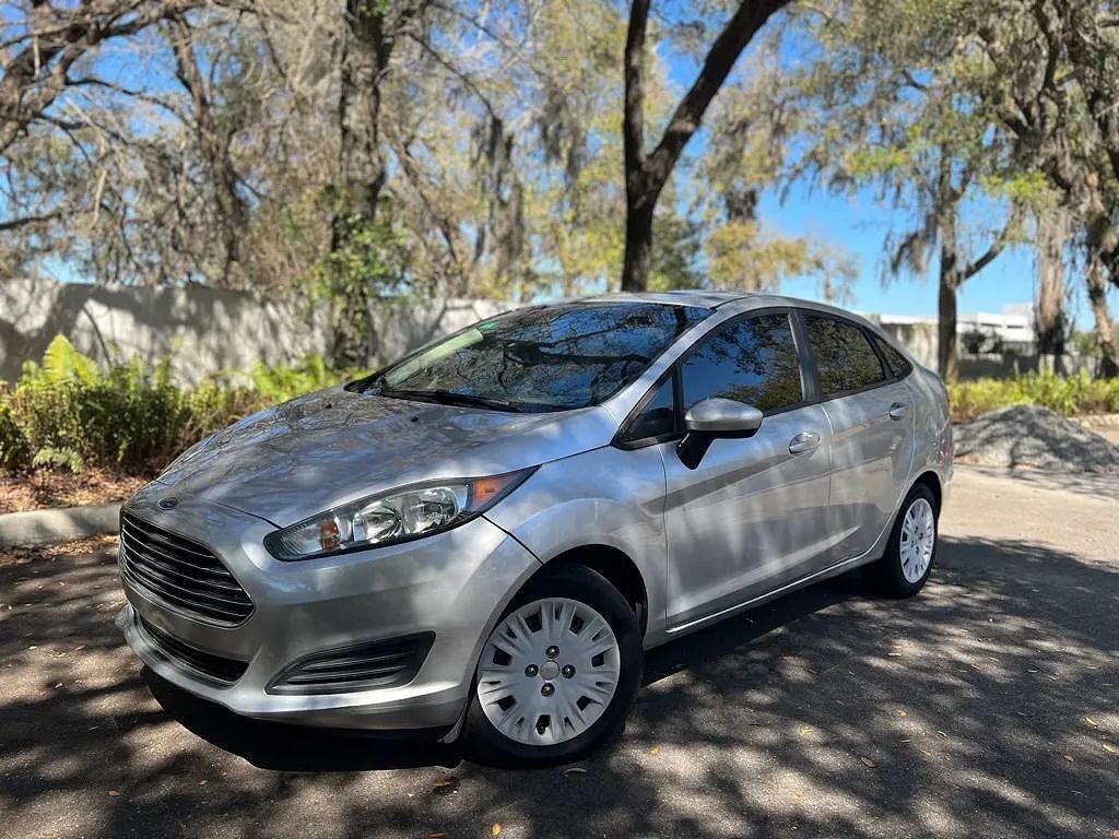 2016 FORD Fiesta
