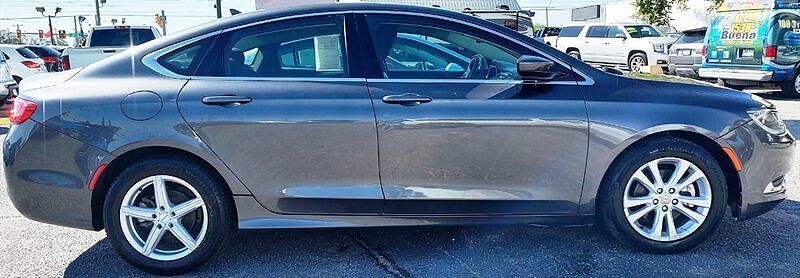 2015 CHRYSLER 200