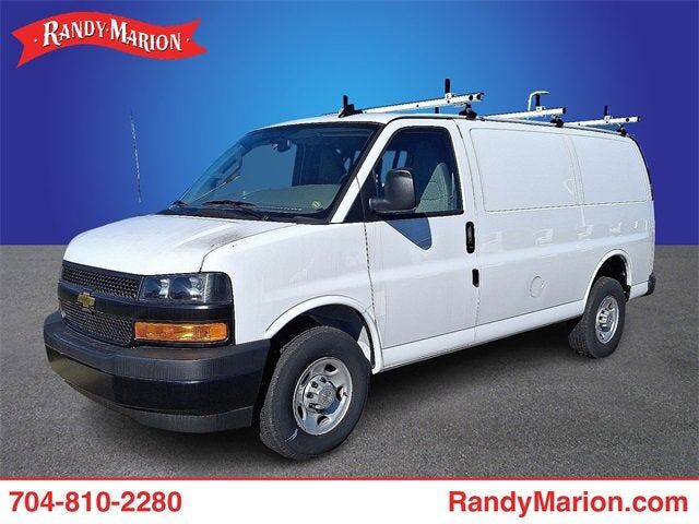 2024 CHEVROLET Express