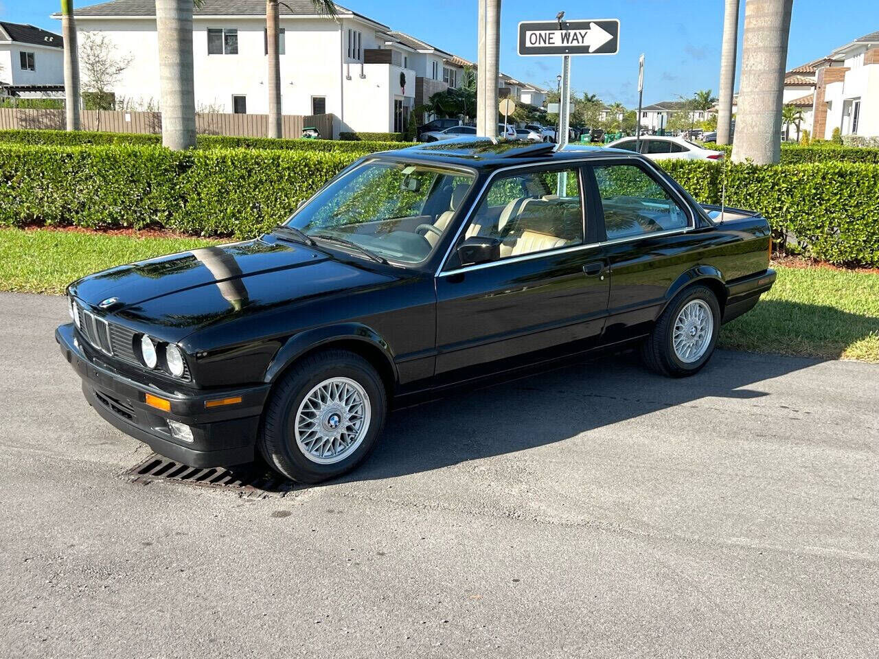 1989 BMW 3 Series