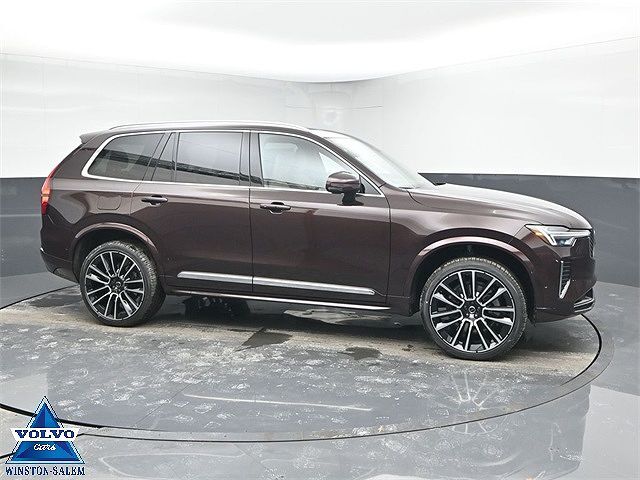 2026 VOLVO XC90
