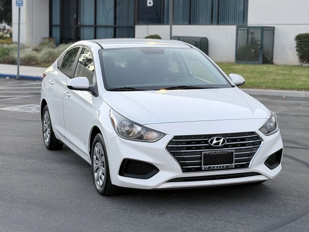 2019 HYUNDAI Accent