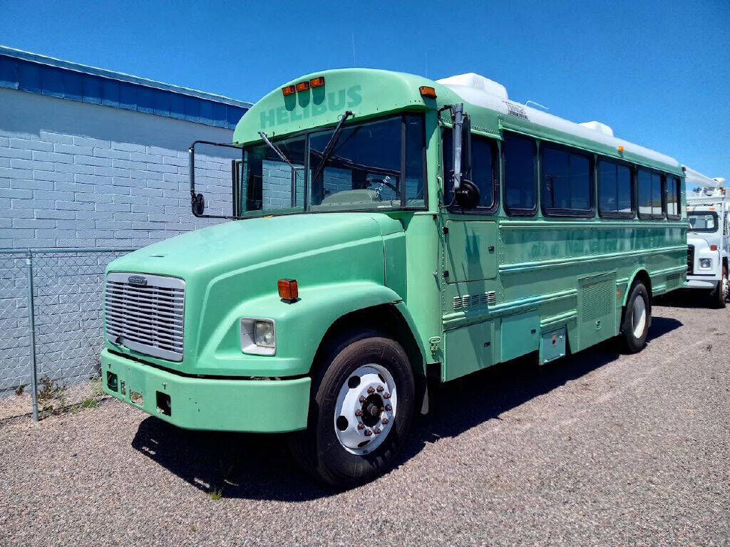 2006 FREIGHTLINER FS 65 Chassis