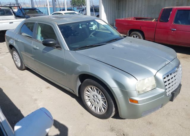 2005 CHRYSLER 300