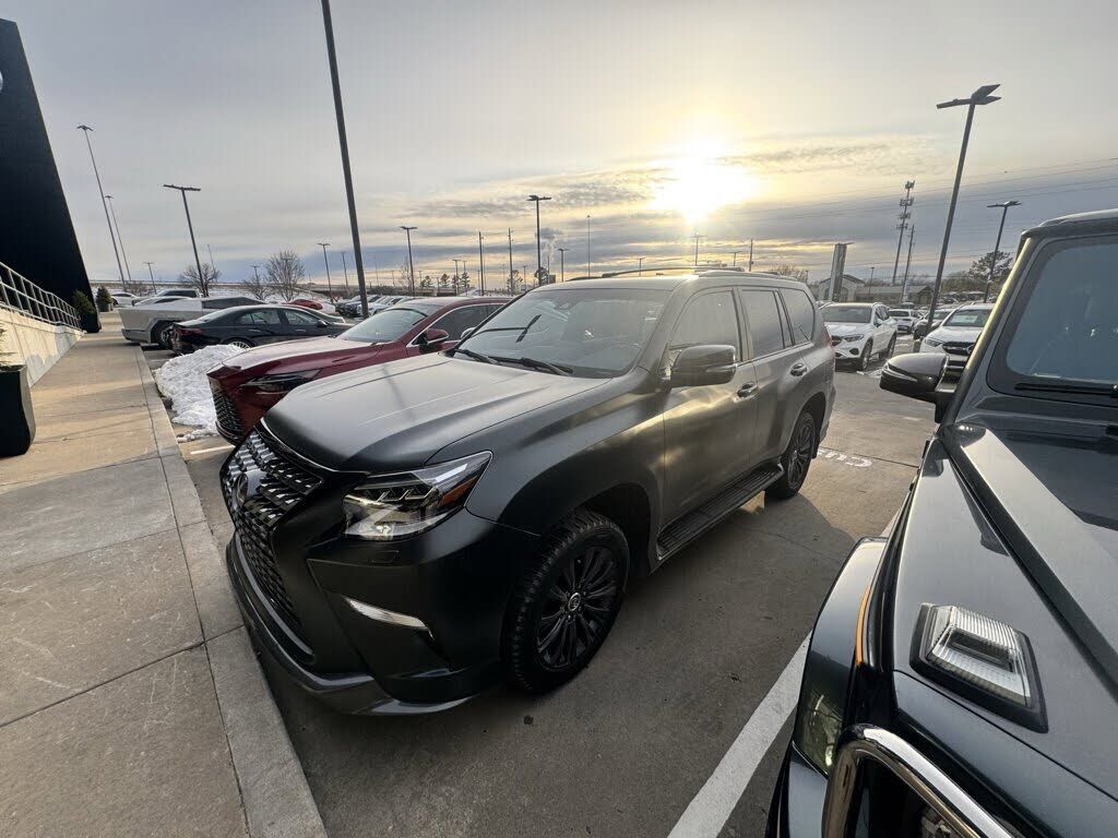 2022 LEXUS GX