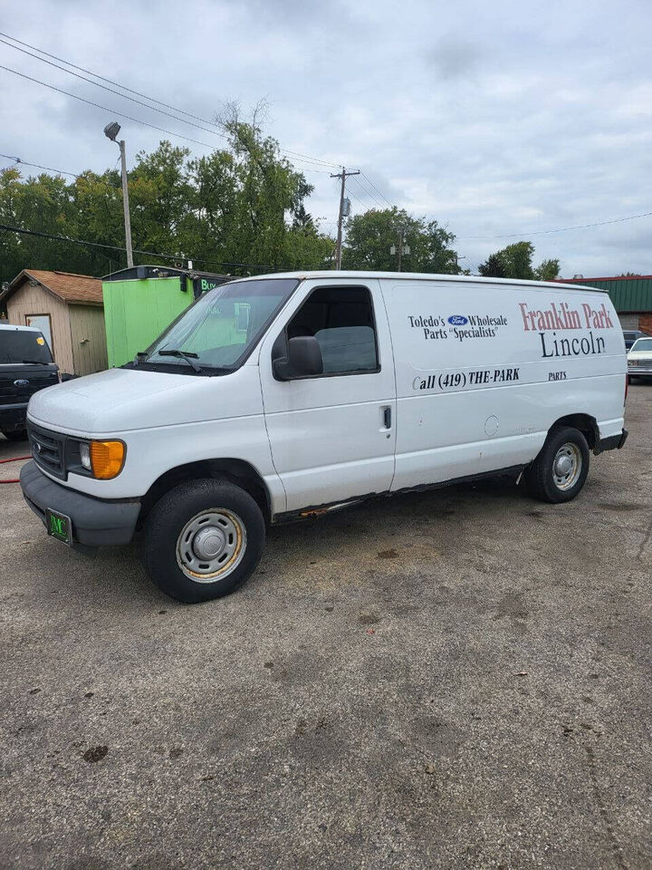2004 FORD E-150