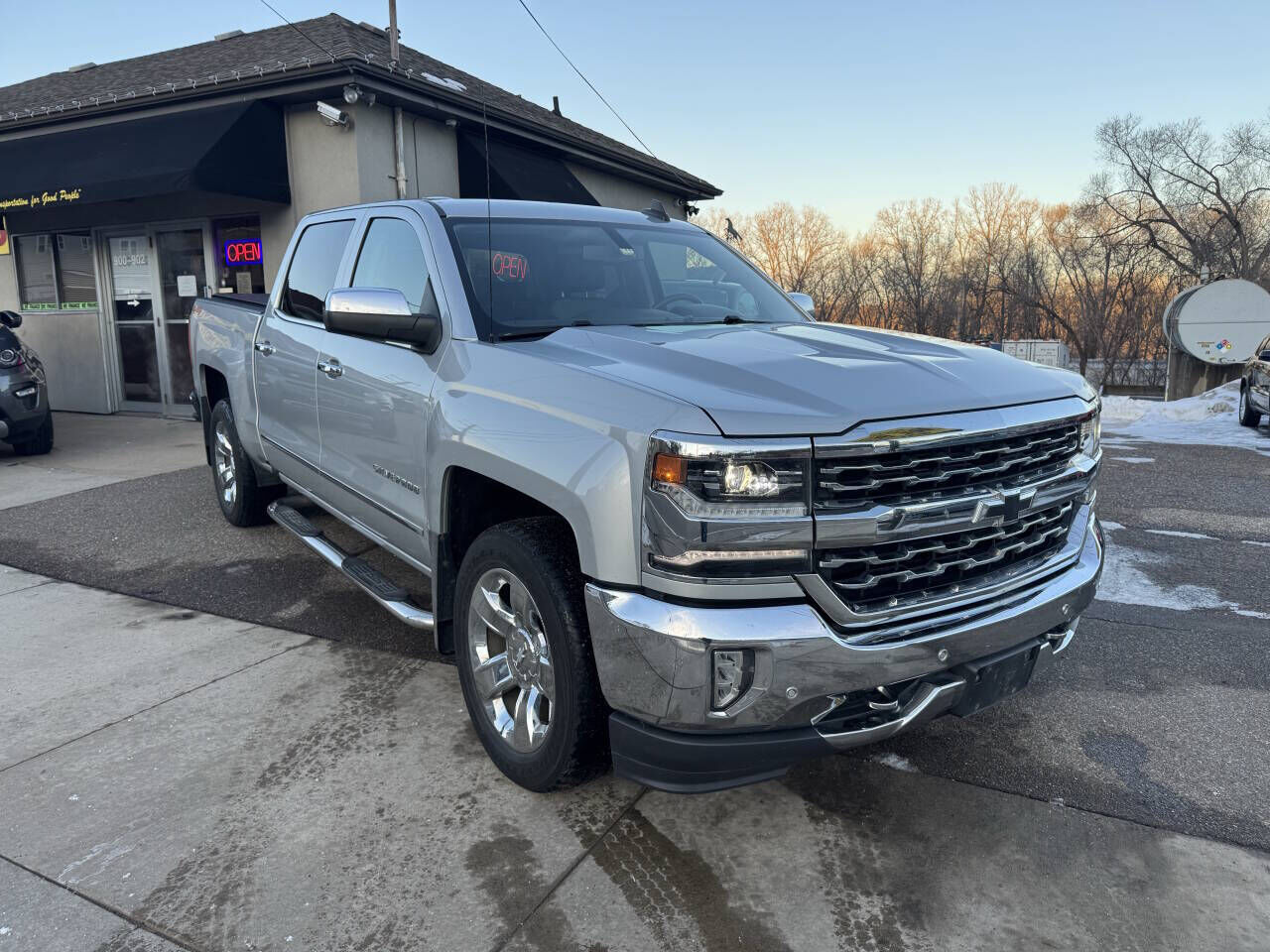 2018 CHEVROLET Silverado