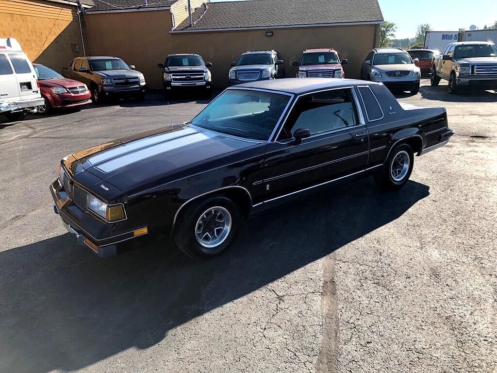 1987 OLDSMOBILE Cutlass Supreme