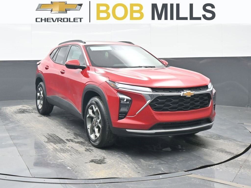 2026 CHEVROLET Trax