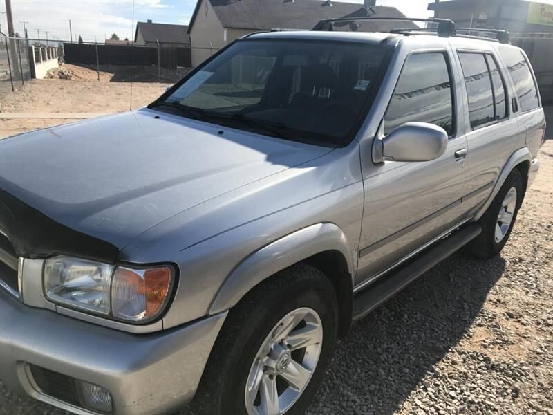 2002 NISSAN Pathfinder