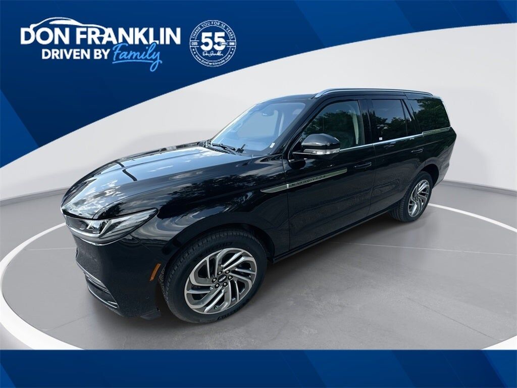 2025 LINCOLN Navigator