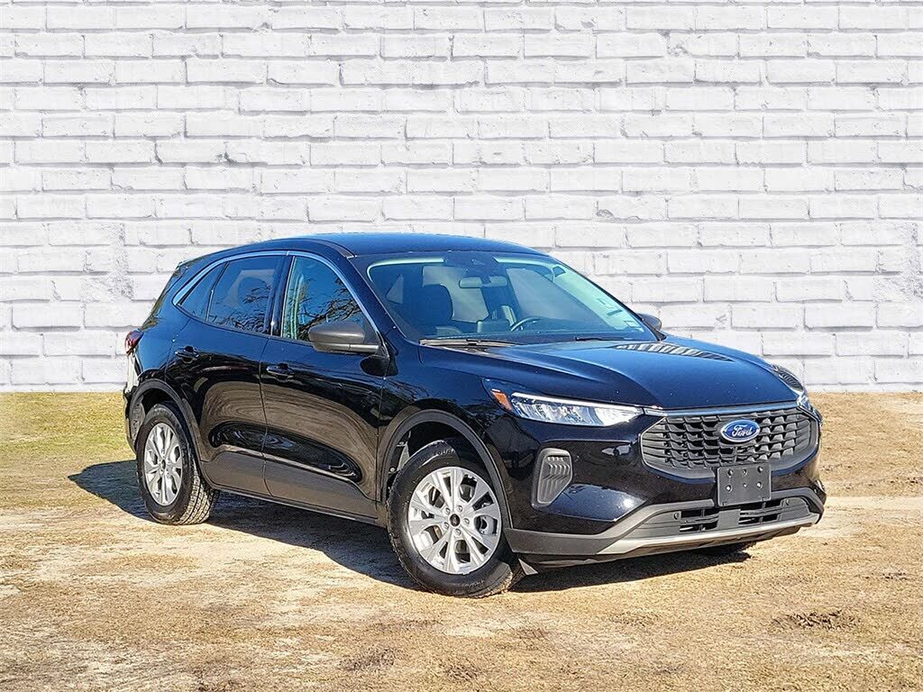 2024 FORD Escape