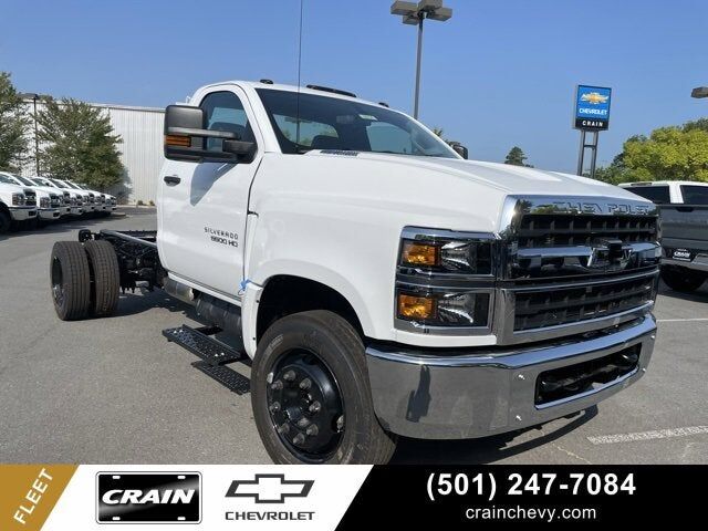 2024 GMC Silverado Medium Duty