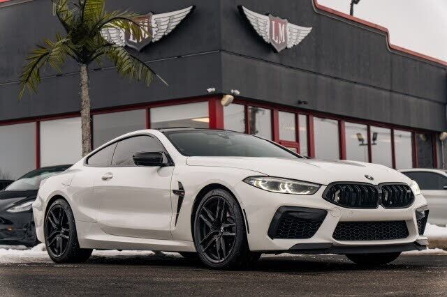 2020 BMW M8