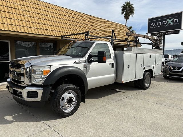 2012 FORD F-550