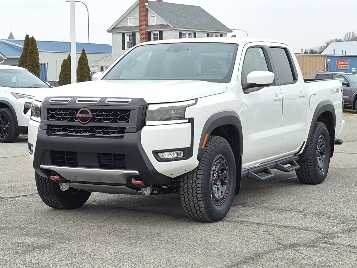 2026 NISSAN Frontier