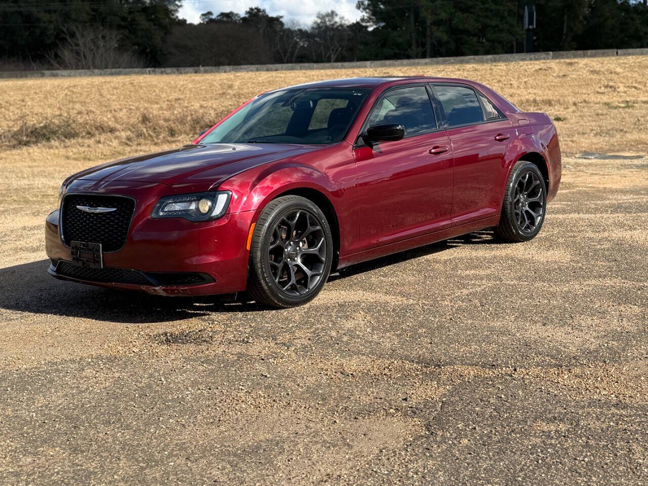 2019 CHRYSLER 300