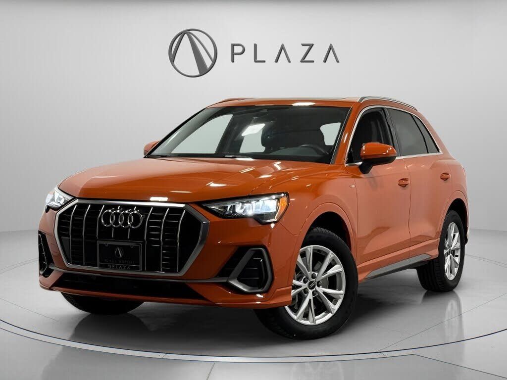 2022 AUDI Q3