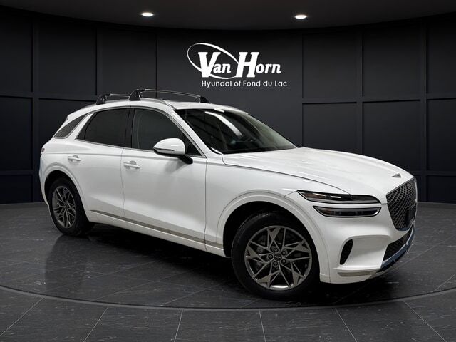 2025 GENESIS GV70