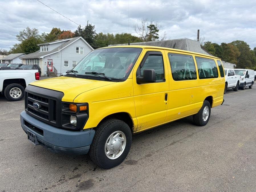 Ford E-350