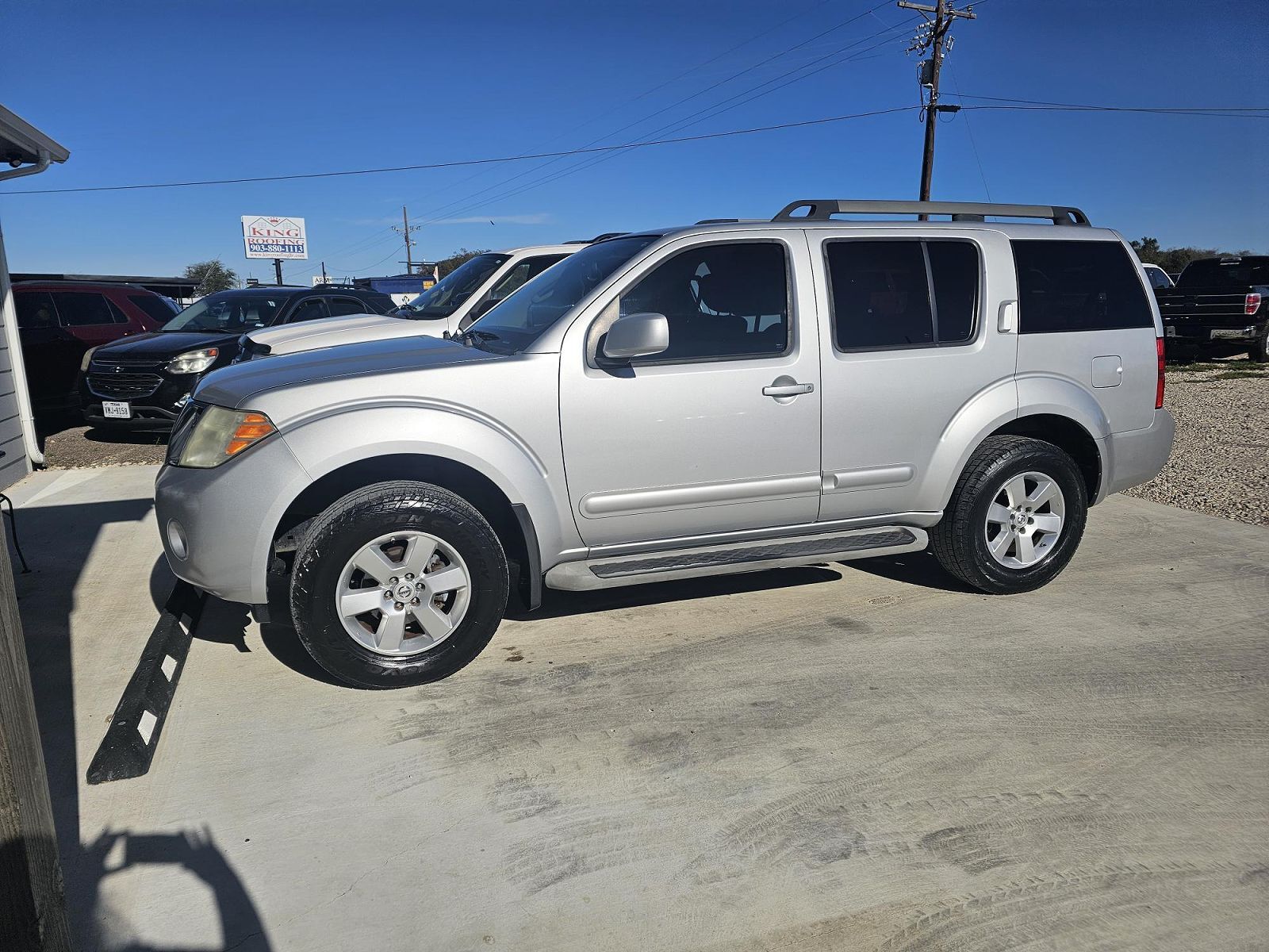 2012 NISSAN Pathfinder